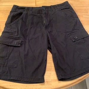 Size 34 men’s cargo shorts